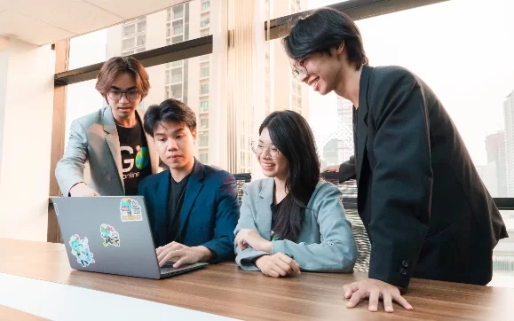 9.9 roas growth by specialist ads optimization